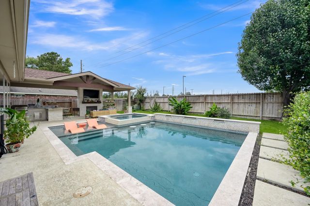 28522 Misty Cliff Lane, Spring, TX 77386