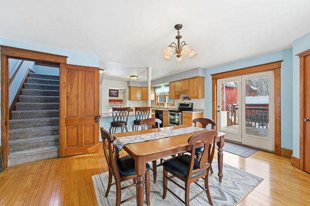 5987 COUNTY RD E, Omro, WI 54963