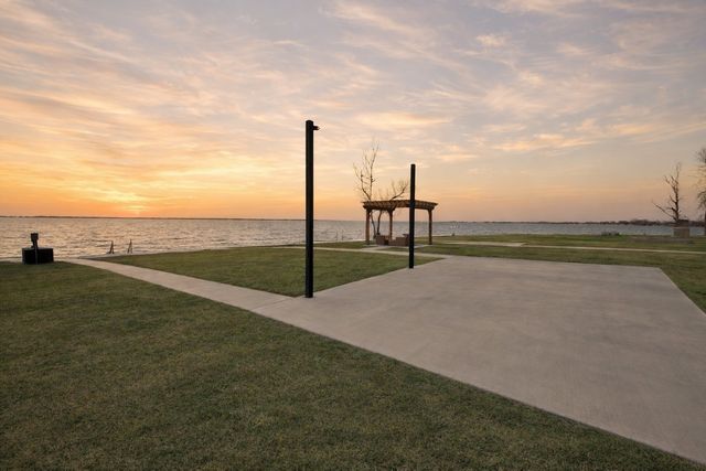 6454 Peninsula Road, Kerens, TX 75144