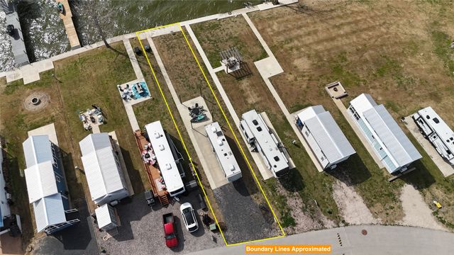 6454 Peninsula Road, Kerens, TX 75144