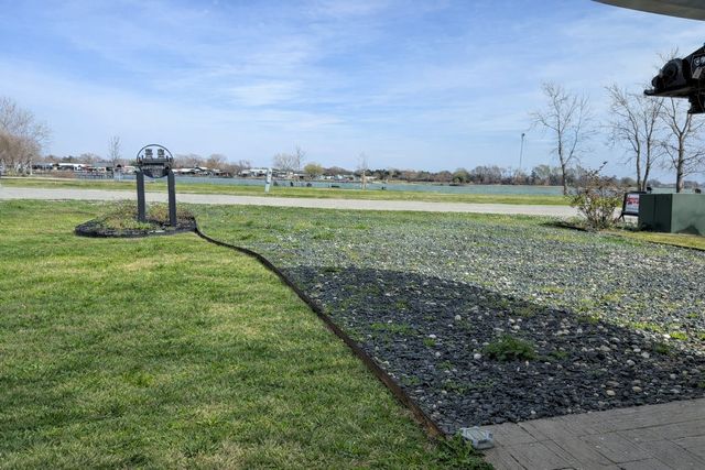 6454 Peninsula Road, Kerens, TX 75144