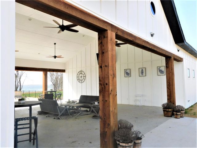 6454 Peninsula Road, Kerens, TX 75144