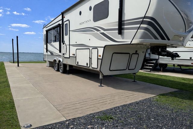 6454 Peninsula Road, Kerens, TX 75144