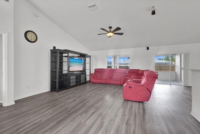 3264 SE Quay Street, Port St. Lucie, Port St Lucie, FL 34984