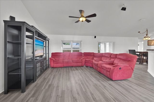 3264 SE Quay Street, Port St. Lucie, Port St Lucie, FL 34984
