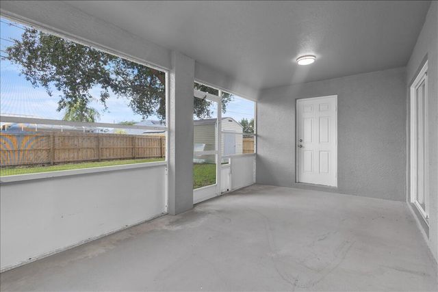 3264 SE Quay Street, Port St. Lucie, Port St Lucie, FL 34984