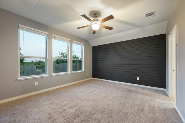 188 Nautical LOOP, Kyle, TX 78640