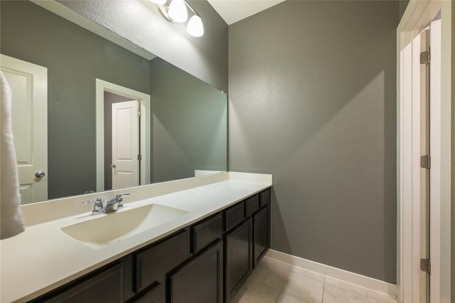 188 Nautical LOOP, Kyle, TX 78640