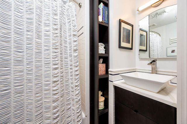 66 Monroe Ave Apt 1204, Memphis, TN 38103
