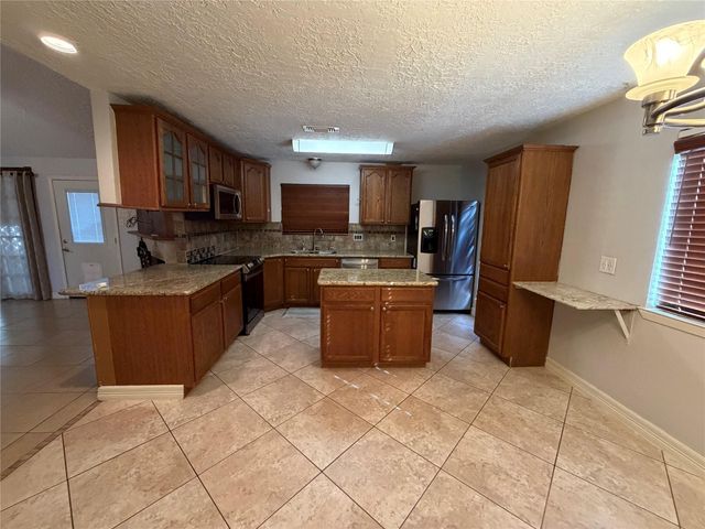 21514 Slippery Creek Lane, Spring, TX 77388