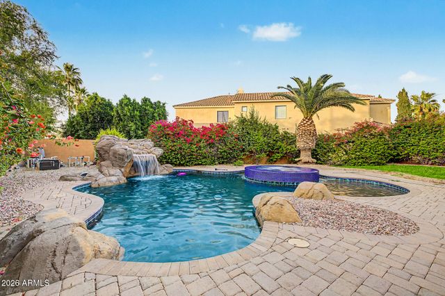 1030 W CALYPSO Court, Gilbert, AZ 85233