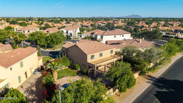 1030 W CALYPSO Court, Gilbert, AZ 85233