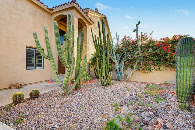 1030 W CALYPSO Court, Gilbert, AZ 85233