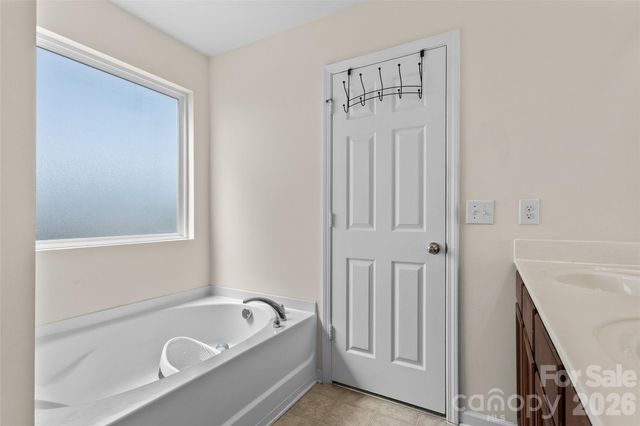 12439 Bending Branch Road, Charlotte, NC 28227