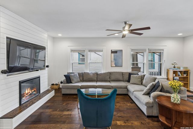 115 Delaware St, San Antonio, TX 78210