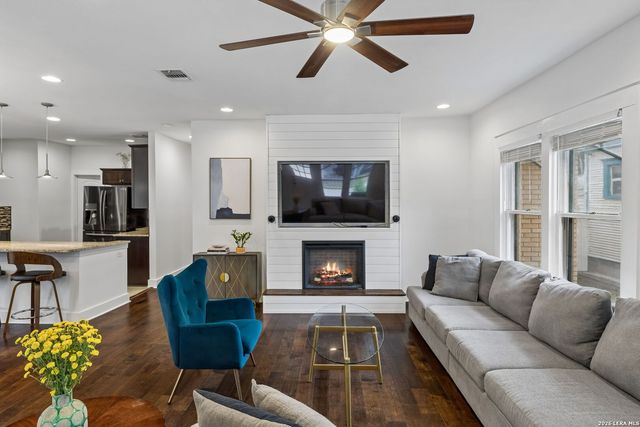 115 Delaware St, San Antonio, TX 78210