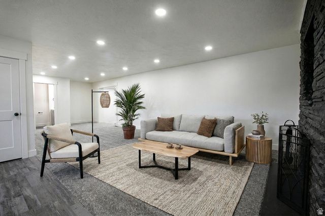 36 W MARQUETTE DR, Midvale, UT 84047