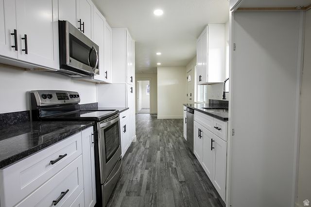 36 W MARQUETTE DR, Midvale, UT 84047