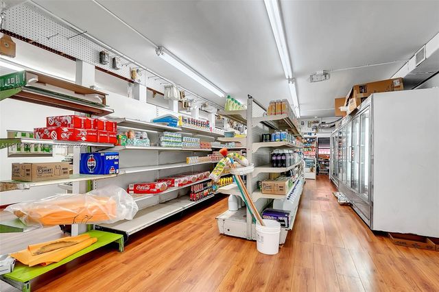 1818 NW 17th Ave, Miami, FL 33125