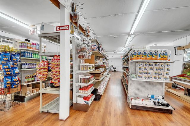 1818 NW 17th Ave, Miami, FL 33125