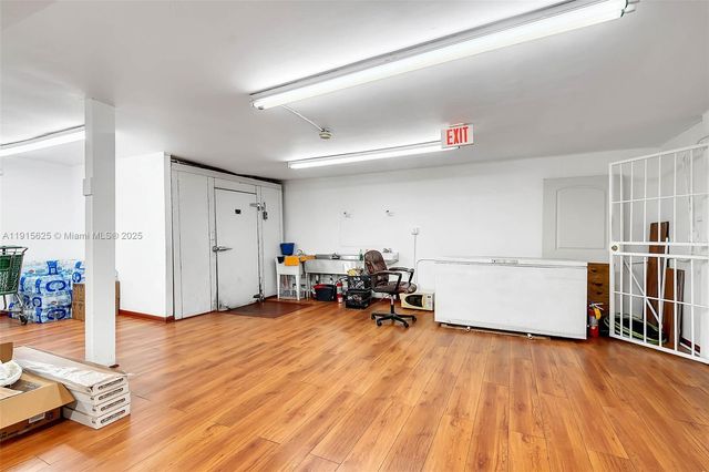 1818 NW 17th Ave, Miami, FL 33125