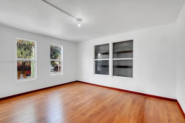 1818 NW 17th Ave, Miami, FL 33125