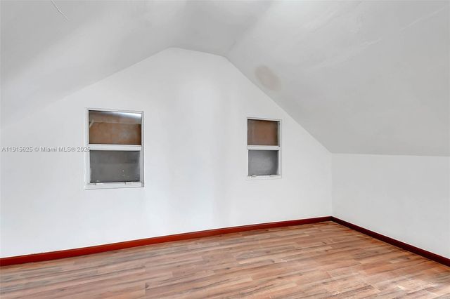 1818 NW 17th Ave, Miami, FL 33125