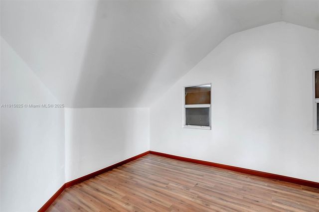 1818 NW 17th Ave, Miami, FL 33125