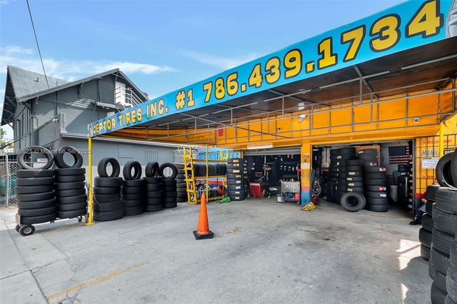 1818 NW 17th Ave, Miami, FL 33125