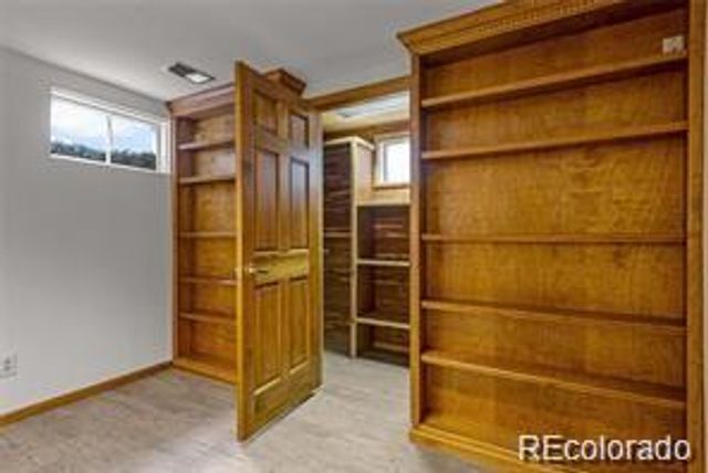 4585 S Elati Street, Englewood, CO 80110