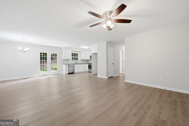 195 Hillside Drive, Dallas, GA 30157