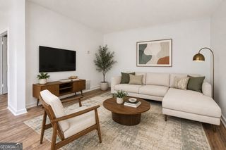 1010 Sexton Drive 10, Stone Mountain, GA 30083