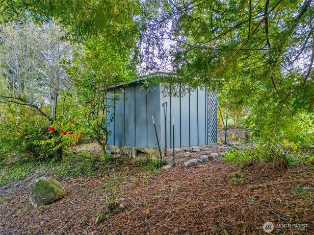 727 E Stretch Island Road S, Grapeview, WA 98546