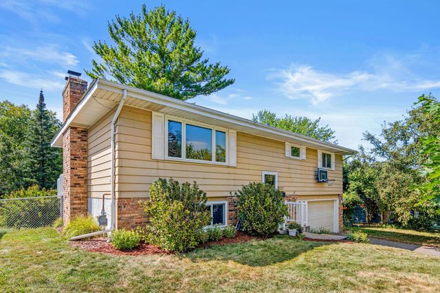 3117 Jersey Avenue N, Crystal, MN 55427