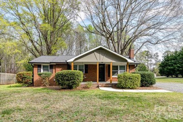 7714 Old Waxhaw Monroe Road, Waxhaw, NC 28173