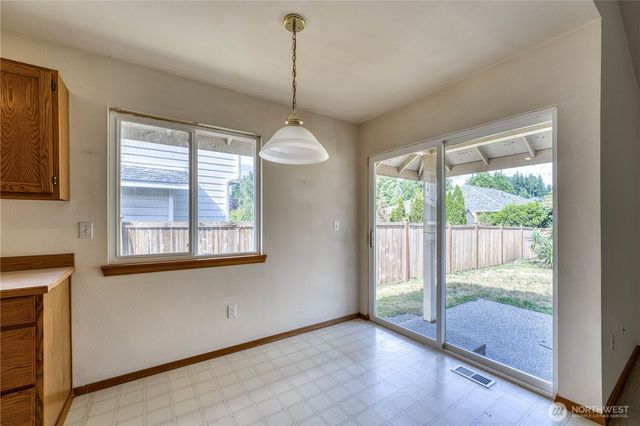 20106 Bue Rund Lane NE, Poulsbo, WA 98370