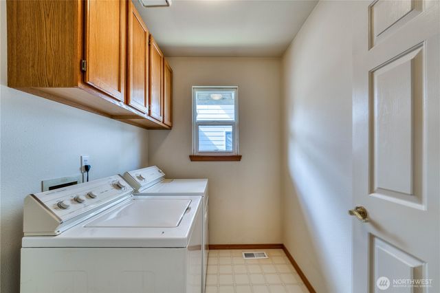 20106 Bue Rund Lane NE, Poulsbo, WA 98370
