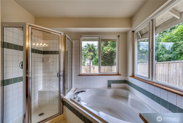 20106 Bue Rund Lane NE, Poulsbo, WA 98370