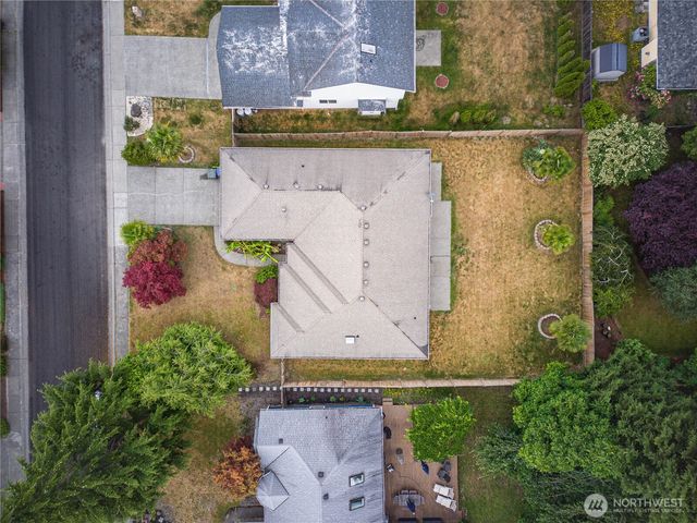 20106 Bue Rund Lane NE, Poulsbo, WA 98370