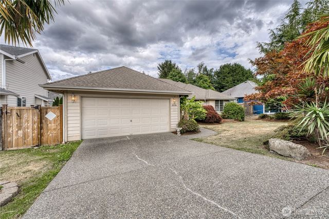 20106 Bue Rund Lane NE, Poulsbo, WA 98370