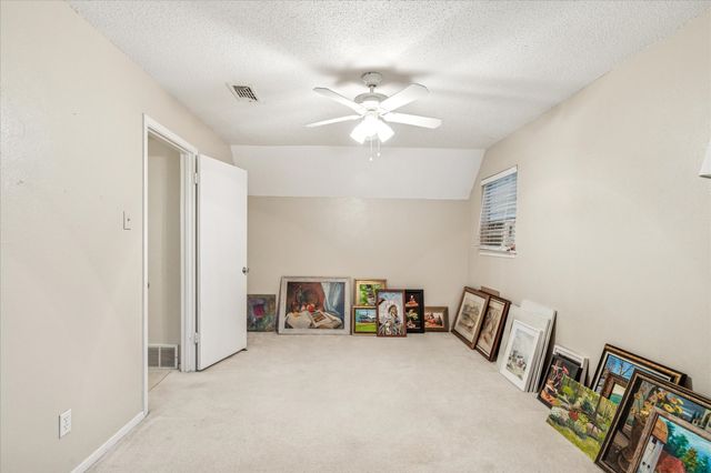 2004 Valley Lane, Arlington, TX 76013