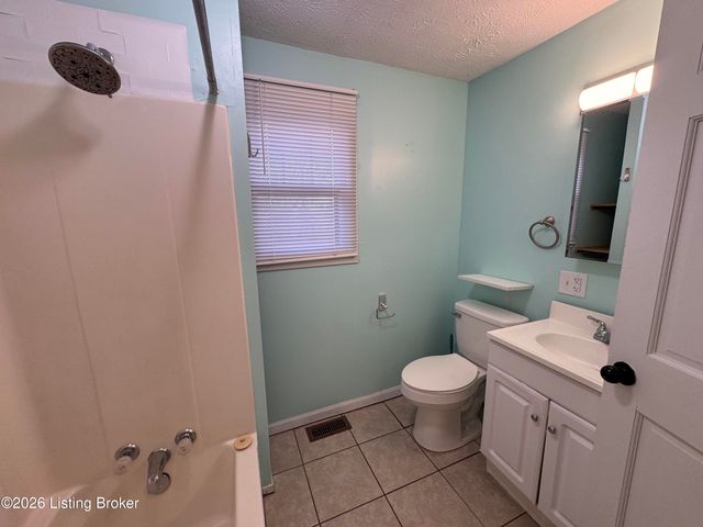 265 Ingram Ave, Flemingsburg, KY 41041