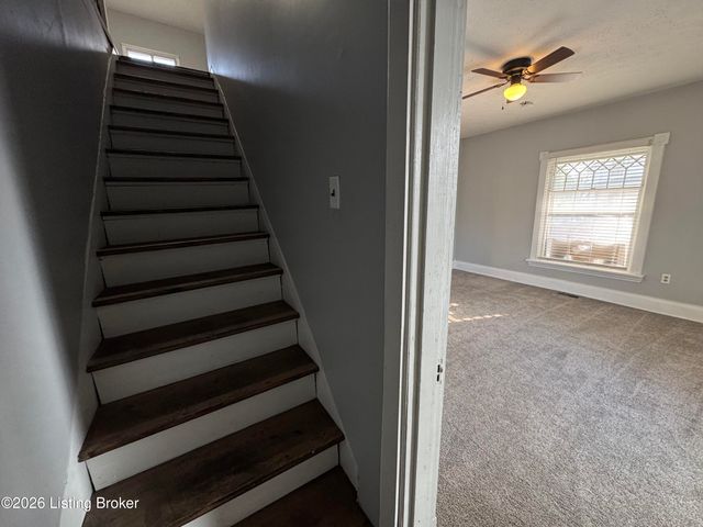 265 Ingram Ave, Flemingsburg, KY 41041