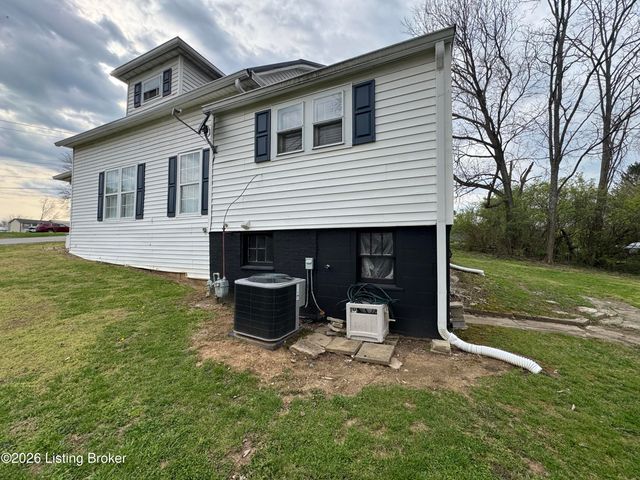 265 Ingram Ave, Flemingsburg, KY 41041