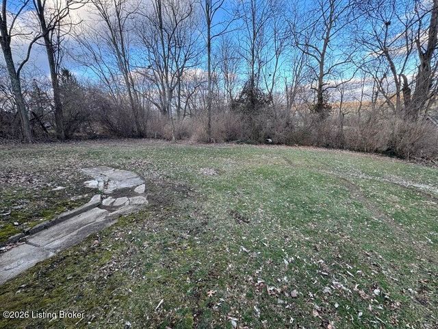 265 Ingram Ave, Flemingsburg, KY 41041