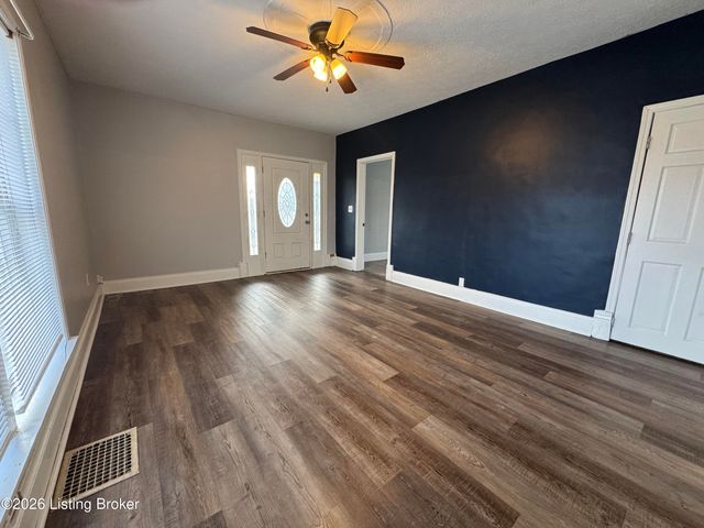 265 Ingram Ave, Flemingsburg, KY 41041