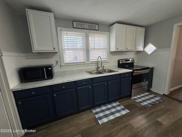 265 Ingram Ave, Flemingsburg, KY 41041