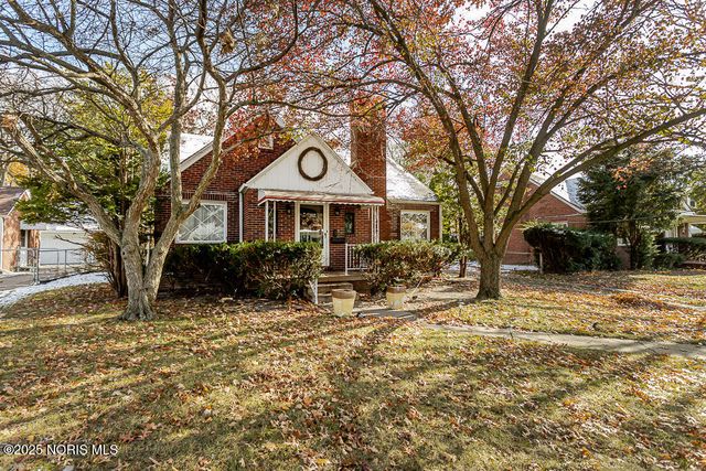 4220 Douglas Road, Toledo, OH 43613