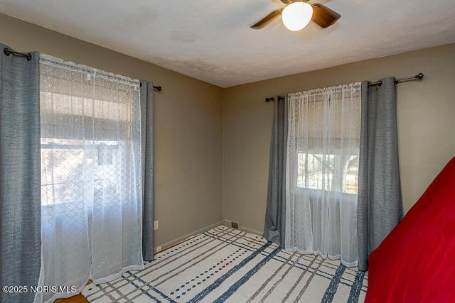 4220 Douglas Road, Toledo, OH 43613