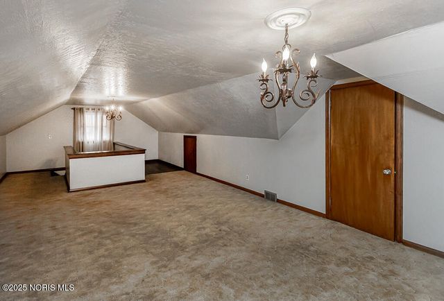 4220 Douglas Road, Toledo, OH 43613